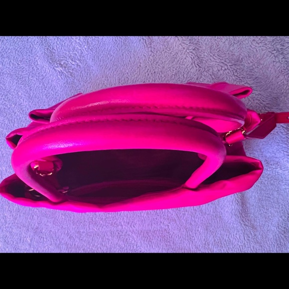 AUTHENTIC PRADA TWOWAY SLING BAG - Picture 11 of 16